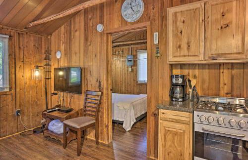 Steps to Beach! Dog-Friendly Suttons Bay Cottage - Foto 6