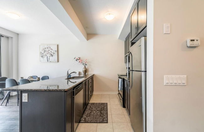 Lakeshore 3BR 2 5BA Townhome 1 min to the Beach - Photo 32