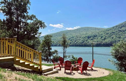 Blue House, King Bed, Grill, Pool Table, Air Hockey, Ping Pong - Foto 13