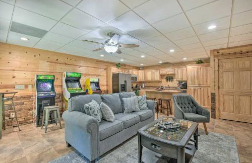Great for Families! Lavish Hiawassee Cabin - Foto 7
