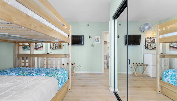 Romar Place 806 - Foto 4, Habitación