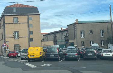 Maisonnette Montferrandaise proche Tram - 6 couchages - tram - wifi - Foto 12