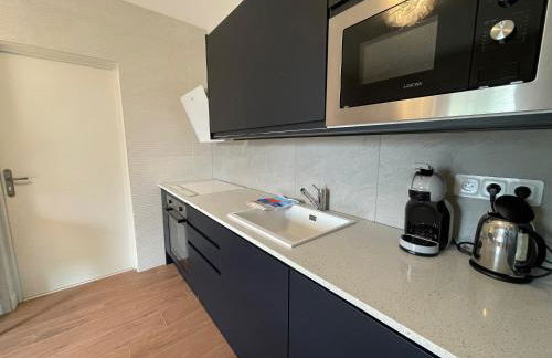 Les Hauts de Locmiquel apartment with private heated pool - Photo 28