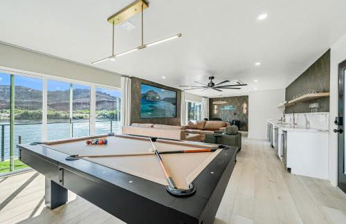 New Luxe Riverfront Home, Launch & Dock, Gamerooms - Foto 41