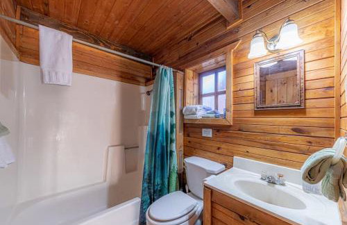 Forest Cabin 3 Bear's Den - Photo 8