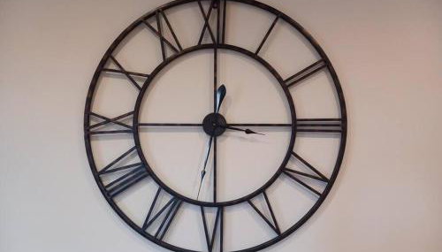 Roomy Penthouse 2 double bed apartment - Spacious - Central Beeston - Free secure parking - - Foto 3