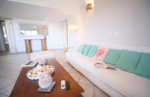 Porto Rotondo home with Pool access & Sea Views - Foto 25