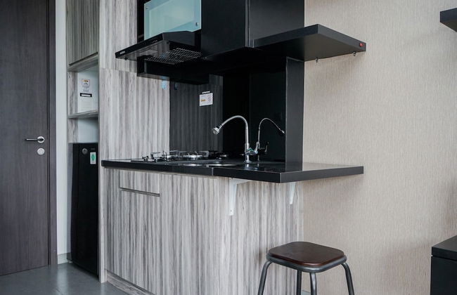 Modern And Homey Studio At Bintaro Icon Apartment - Foto 5