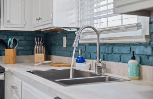 Charming Home in Speedway - Foto 8