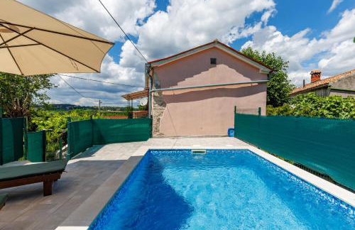 House Papinka with Private Pool & Garden - Happy Rentals - Photo 36