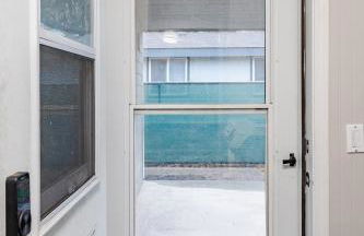 Family & Pet friendly 3 bdrm home with full kitchen and fenced yard - Foto 11