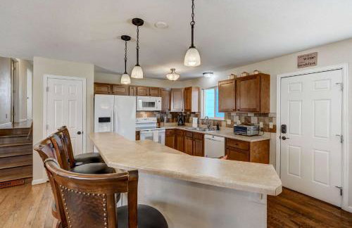 Crestpoint Court Family Multi-Level Near UCCS & BBQ - Foto 19