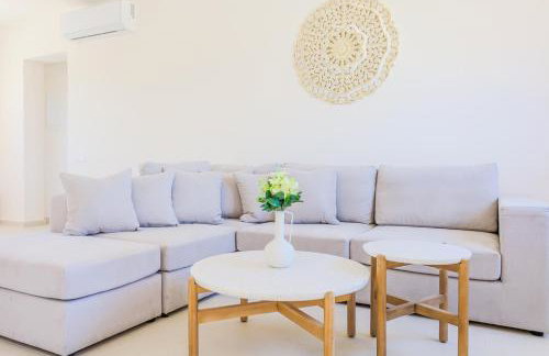 Resitour - Chania Aphrodite Beachfront - Photo 11