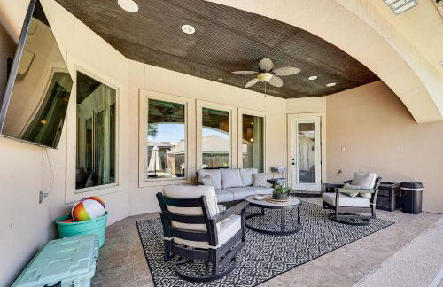 1 Mi to Vackar Stadium Roomy Retreat with Pool - Foto 2