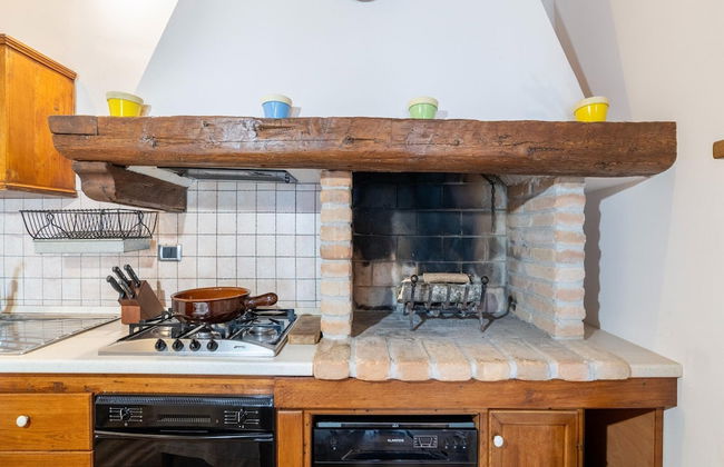 Agriturismo Furlo With Saltwater Pool - Foto 9