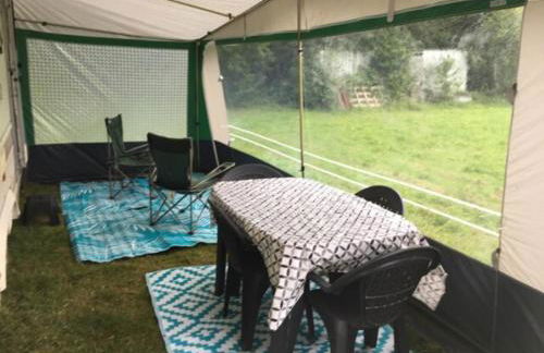 Inviting 2-Bed Cabin in Domfront En Poiraie - Foto 3