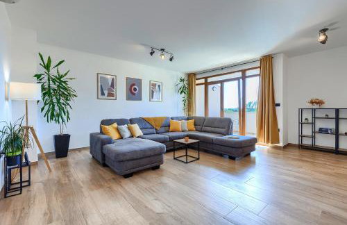 Villa Solis - new private pool villa, 4 bedrooms, near Pula & beaches - Foto 25