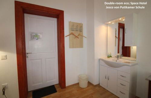 Space Hotel im Campus der JvP Schule - Foto 53