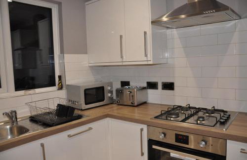 Modern 3 bedroom house- 2 parking spaces- near central MK - Foto 25