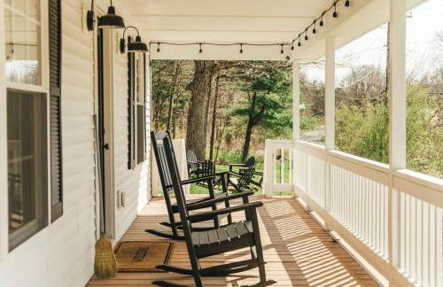 Cozy Cottage, Hot Tub, Fire Pit, 15min to Hudson and hiking - Foto 8