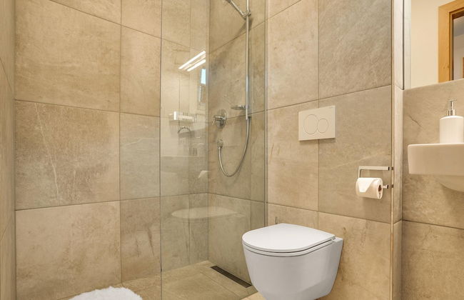 Luxurious Holiday Home With Sauna - Foto 24