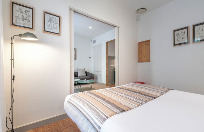 Aspasios City Oasis Apartments - Photo 16