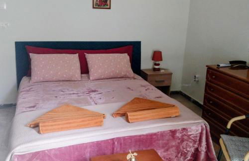 Cozy & Bright Home - 50m from metro station Άg Antonios - Photo 18