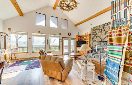 New Mexico Cabin Hideaway with Eagle Nest Lake Views - Foto 5