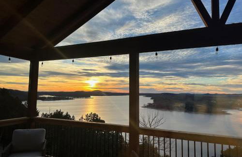 Sunset Salut - Foto 17