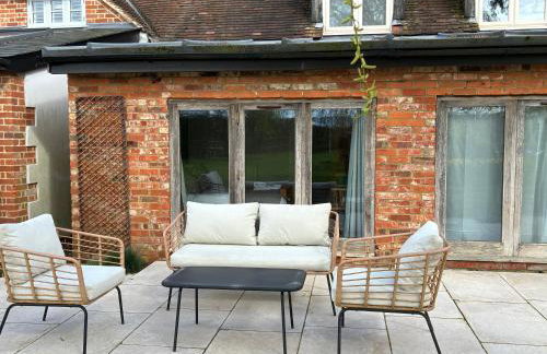 Cottage 7 mins from Henley with gated parking - Foto 18