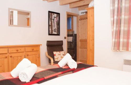 Chalet Fegguese - 4 bedroom chalet with hot-tub - Foto 5