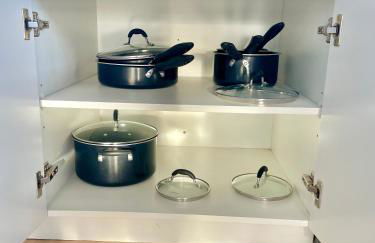 3BR 35BA Rooftop View - Walk to Alamo Dome - Foto 33