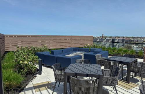 Luxury Stay Near NYC | Full Access to Amenities - Photo 55