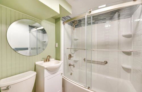 Pet-Friendly Gem with Private Yard in Westminster! - Foto 27