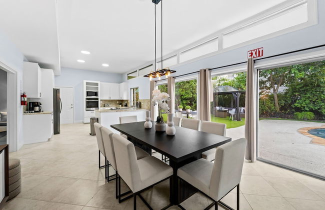 4BR Intracoastal Retreat With Pool, Games & More! - Foto 69