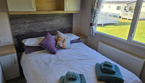 3 Bed-sleeps 8-free Parking-5 Min to Beach - Foto 3