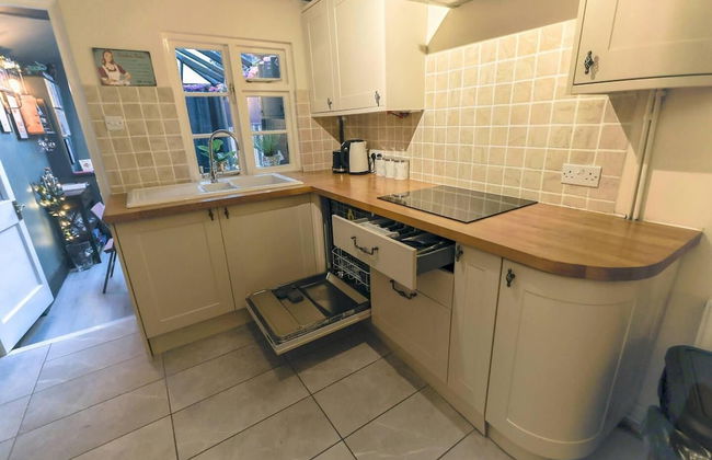 Beautiful 3-bed Cottage in Burnham-on-crouch - Foto 20