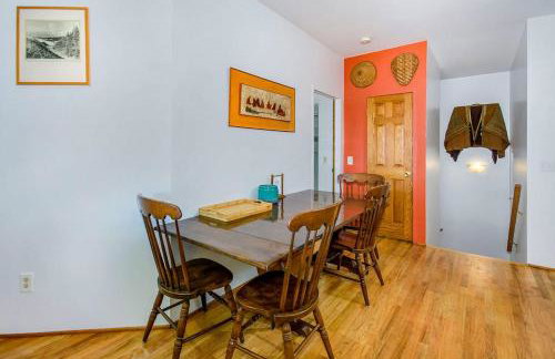 Jacobia Lakefront Retreat - Photo 6