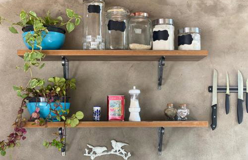 Casa de campo com muito verde e paz, 2 quartos, Wi-Fi, churrasqueira, deck, trilha - Foto 27