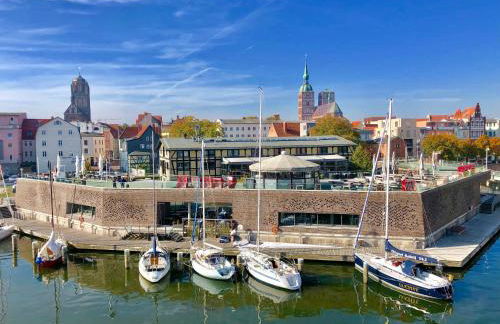 Hochwertiges Apartment im Stralsunder Hafen - Foto 1