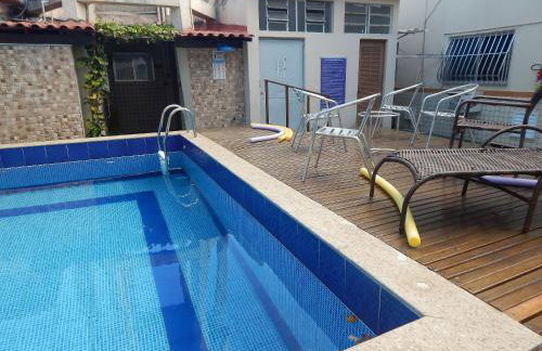 Flat aconchegante com Piscina e vista para o canal - Foto 1