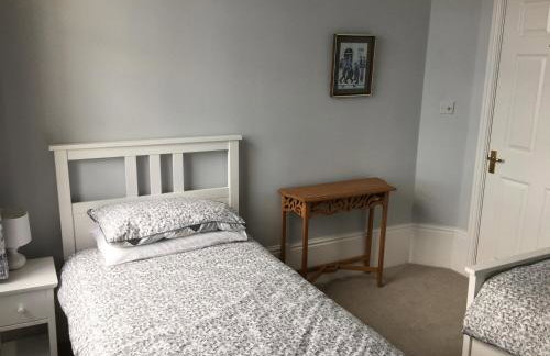 Luxury City Centre Apartment, Exeter. - Photo 14