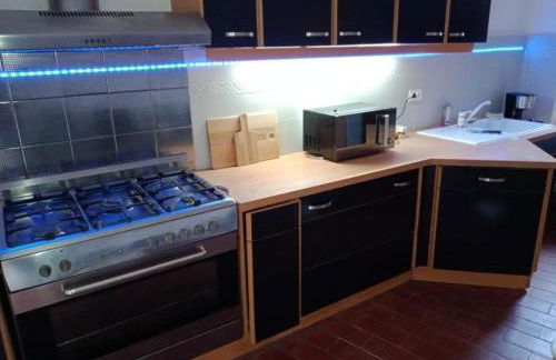 Grande maison en pierre au coeur du village provençal du XIe siecle 10 personnes - Foto 17