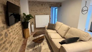 Au Petit Langres Logement Centre-Ville - Photo 3