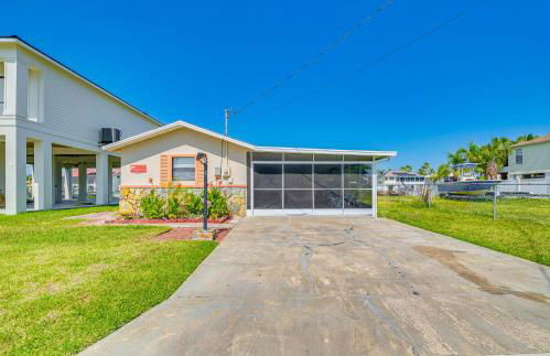 Waterfront Hernando Beach Home with Dock and Hot Tub! - Foto 27