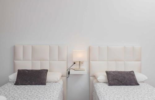 Villa Blanca Málaga - Private Villa - Heated Pool - Photo 29