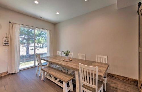 Modern Farmhouse with Patio, Grill and Mtn Views! - Foto 12