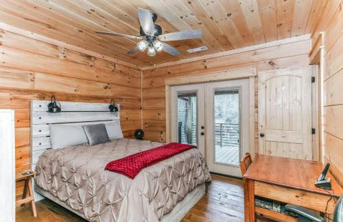 Brand New 2BR2BA Cabin Cherry Log Big Hot Tub Views - Foto 5