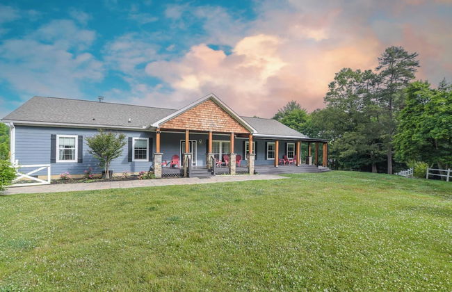 Riverside Ranch by Avantstay Mins to Downtown - Foto 1