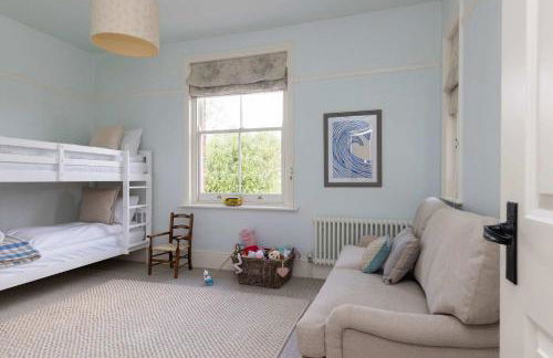 House & Annexe Sleeps 18 Heated Pool - Photo 34